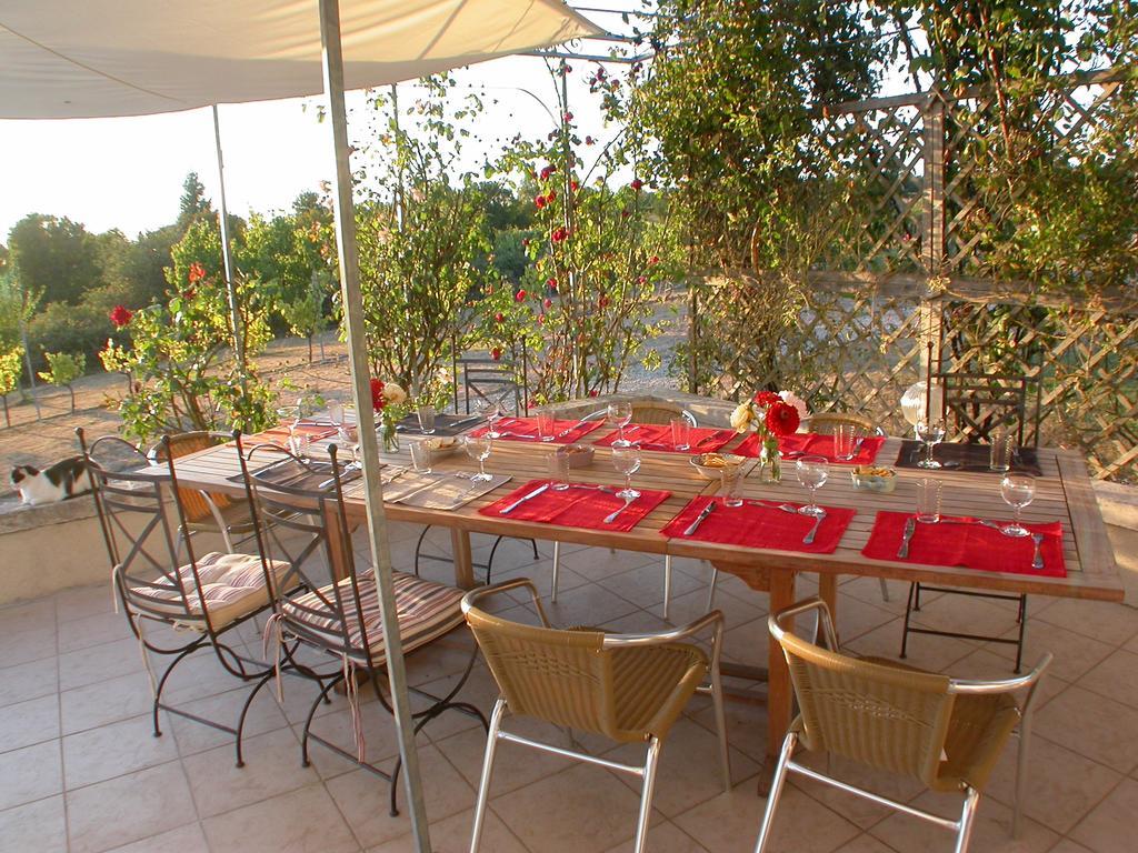 Chambres D'Hotes L'En Haut Des Vignes Merignac  Экстерьер фото