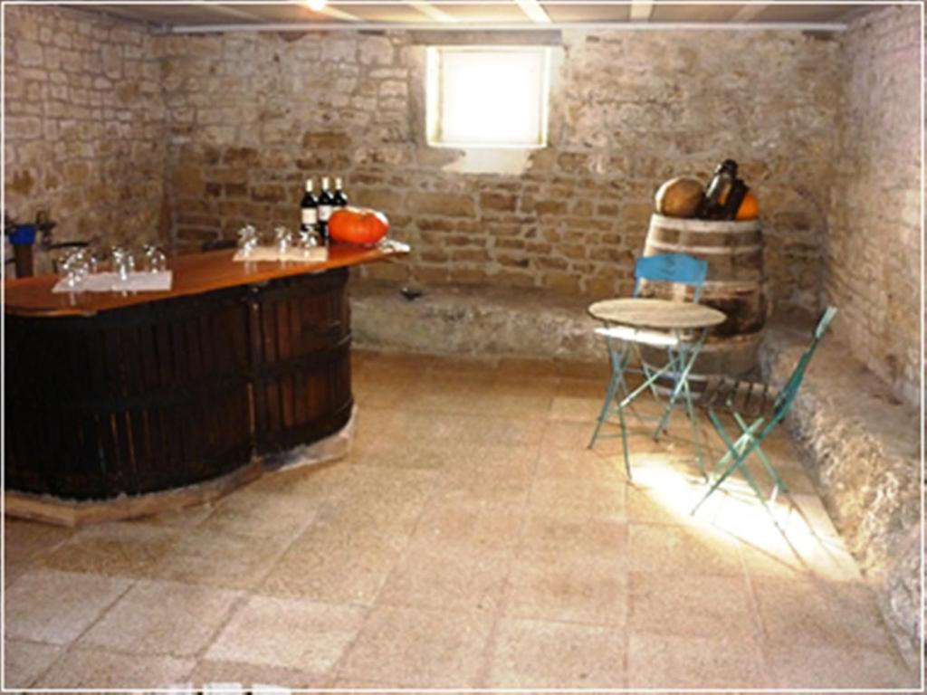 Chambres D'Hotes L'En Haut Des Vignes Merignac  Экстерьер фото